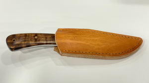 Cuchillo Hunter de Nil Fonseré con cachas de Tiger Maple y funda artesana