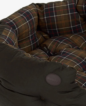 Cama Barbour  para perros de cera y algodón de 35 pulgadas